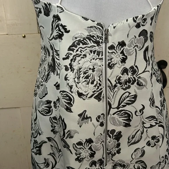 NWT alice+olivia Tayla Dress Sz 4 Silk Brocade Holiday Party semiformal wedding